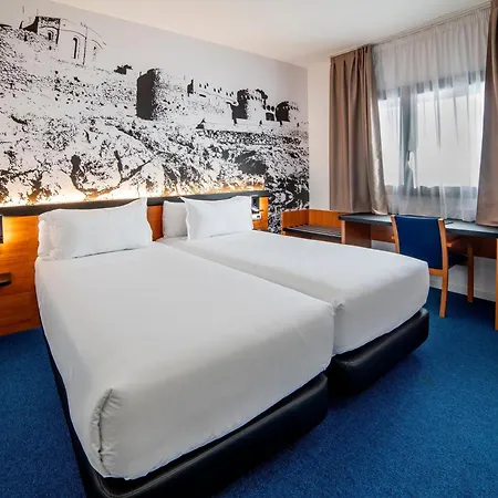 فندق Sercotel Plana